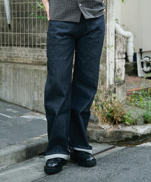 CONZ(コンズ)の「15oz selvedge loose fit jeans(デニムパンツ・メンズ・インディゴブルー・4/3/2/1)」の3枚目の写真