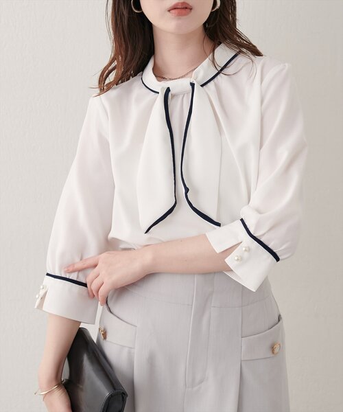 natural couture(ナチュラルクチュール)の「配色デザイン7分袖ブラウス(シャツ/ブラウス・レディース・ベージュ/オフホワイト/サックスブルー/ドット・FREE)」の1枚目の写真