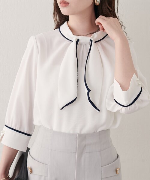 natural couture(ナチュラルクチュール)の「配色デザイン7分袖ブラウス(シャツ/ブラウス・レディース・ベージュ/オフホワイト/サックスブルー/ドット・FREE)」の5枚目の写真