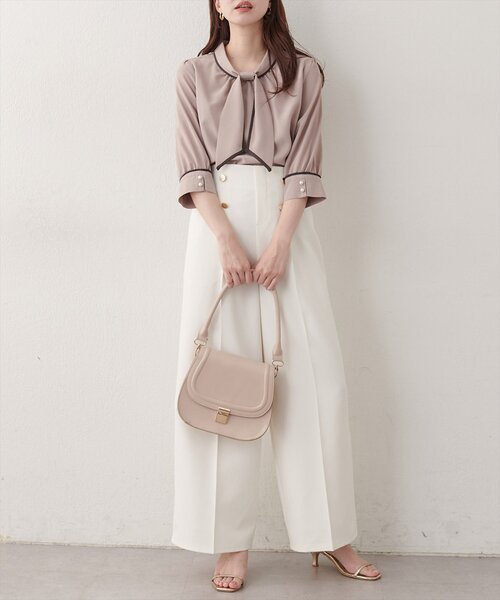 natural couture(ナチュラルクチュール)の「配色デザイン7分袖ブラウス(シャツ/ブラウス・レディース・ベージュ/オフホワイト/サックスブルー/ドット・FREE)」の18枚目の写真