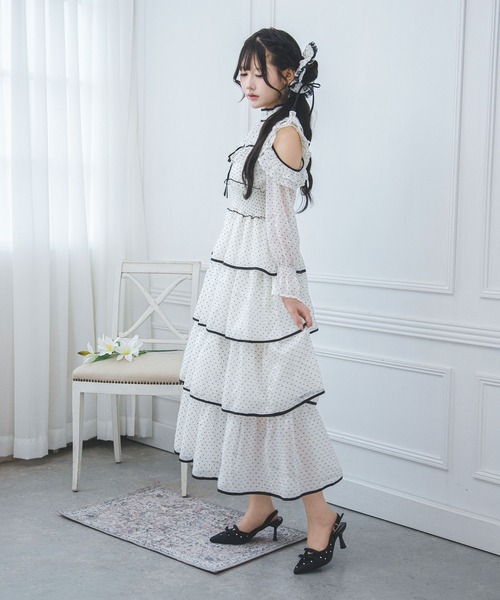 夢展望(ユメテンボウ)の「2wayシアードットティアードロングワンピース(ワンピース・レディース・ブラック/アイボリー・LL~3L/L~LL/M-L)」の4枚目の写真
