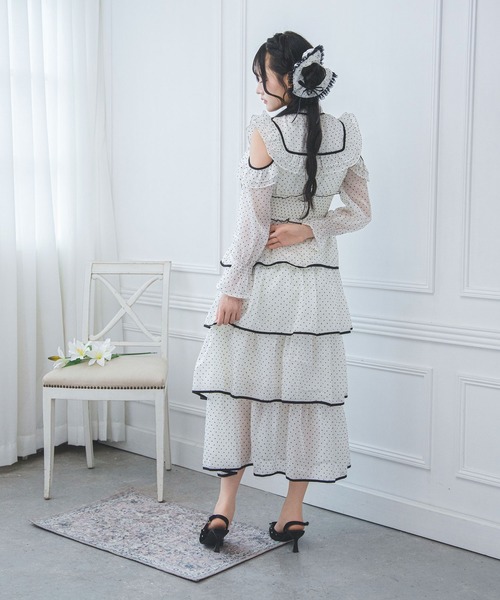 夢展望(ユメテンボウ)の「2wayシアードットティアードロングワンピース(ワンピース・レディース・ブラック/アイボリー・LL~3L/L~LL/M-L)」の5枚目の写真