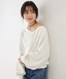 VIS（ビス）の「ワンポイント刺繍入りドレープスウェットプルオーバー（スウェット）」