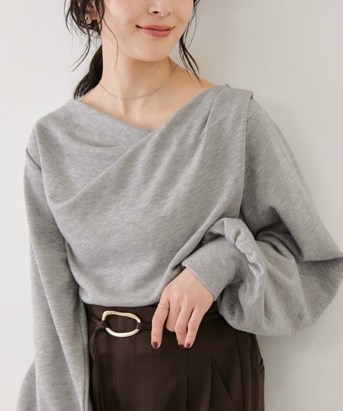 VIS(ビス)の「ワンポイント刺繍入りドレープスウェットプルオーバー(スウェット・レディース・サックスブルー/キナリ/ブラック/ライトグレー・FREE)」の6枚目の写真