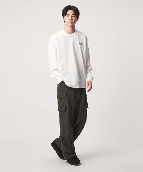 THE NORTH FACE(ザノースフェイス)の「<THE NORTH FACE>ロングスリーブ バックスクエア ロゴティー 長袖 Tシャツ(Tシャツ/カットソー・メンズ・ブラック/ホワイト・M/XXL/XL/L)」の4枚目の写真