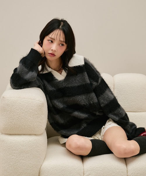 apres jour mignon(アプレジュールミニョン)の「襟付きボーダーニット(ニット/セーター・レディース・チャコールグレー/ピンク/ブルー・LARGE/フリー)」の4枚目の写真