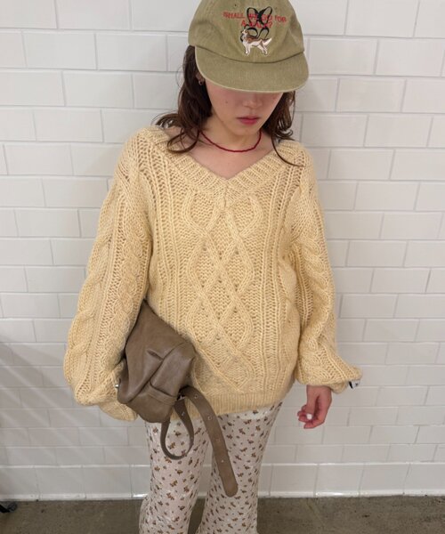 w closet（ダブルクローゼット）の「オーバーケーブルニット（ニット/セーター・レディース・ミント/グレー/サックスブルー/アイボリー・FREE）」の14枚目の写真