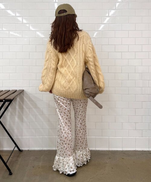 w closet（ダブルクローゼット）の「オーバーケーブルニット（ニット/セーター・レディース・ミント/グレー/サックスブルー/アイボリー・FREE）」の19枚目の写真