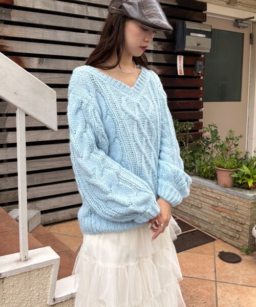 w closet（ダブルクローゼット）の「オーバーケーブルニット（ニット/セーター・レディース・ミント/グレー/サックスブルー/アイボリー・FREE）」の9枚目の写真