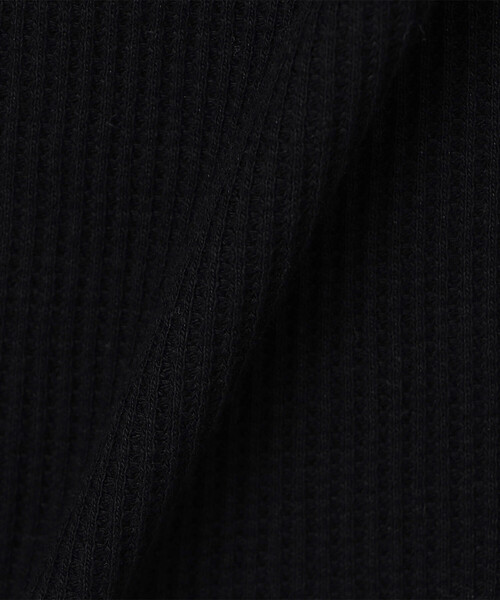 HANES（ヘインズ）の「限定展開 Hanes/ヘインズ BEEFY サーマルヘンリーネックロングスリーブ / HM4-S104（Tシャツ/カットソー・メンズ・ホワイト/グレー/ブラック・X-LARGE/SMALL/LARGE/MEDIUM）」の6枚目の写真