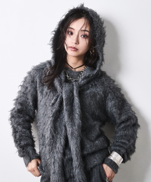 CHIC STYLE（シックスタイル）の「フード付クルーネックニット＜大きいサイズ有＞シックスタイル（ニット/セーター・レディース・ワイン/チャコール/アイボリー・5L/4L/3L/LL/L/M）」の16枚目の写真