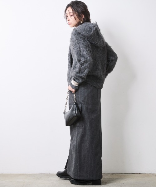 CHIC STYLE（シックスタイル）の「フード付クルーネックニット＜大きいサイズ有＞シックスタイル（ニット/セーター・レディース・ワイン/チャコール/アイボリー・5L/4L/3L/LL/L/M）」の7枚目の写真