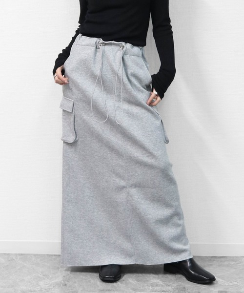 THE CELL.(ザセルドット)の「スウェットライク ロングカーゴスカート SWEAT-LIKE CARGO LONG SKIRT(スカート・レディース・ブラック/杢グレー・FREE)」の2枚目の写真