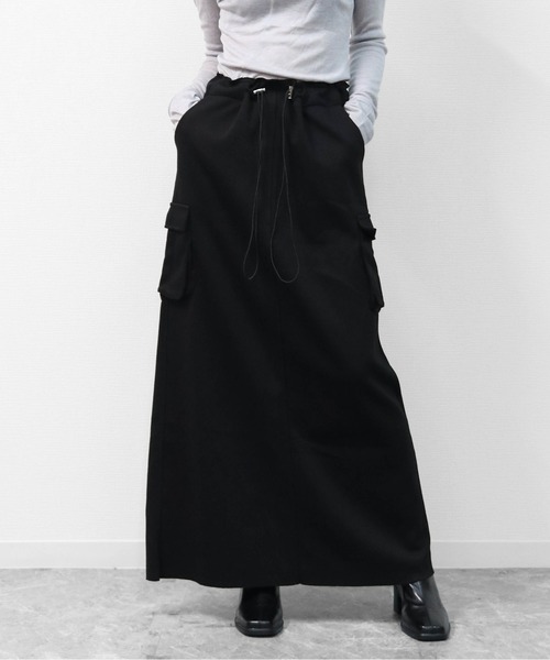 THE CELL.(ザセルドット)の「スウェットライク ロングカーゴスカート SWEAT-LIKE CARGO LONG SKIRT(スカート・レディース・ブラック/杢グレー・FREE)」の1枚目の写真