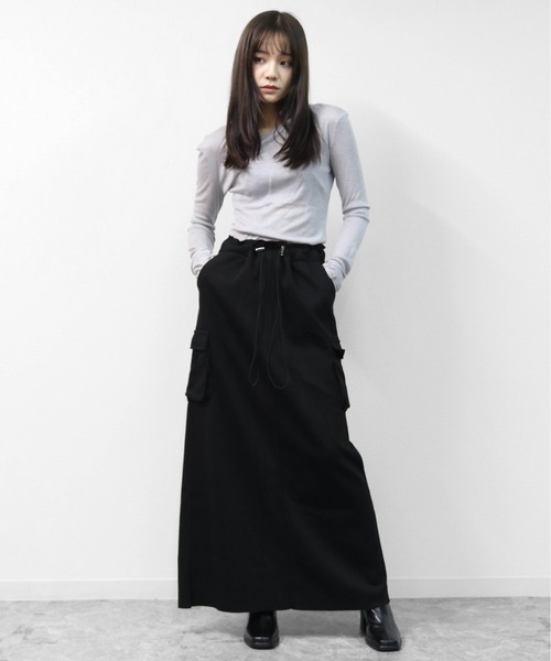 THE CELL.(ザセルドット)の「スウェットライク ロングカーゴスカート SWEAT-LIKE CARGO LONG SKIRT(スカート・レディース・ブラック/杢グレー・FREE)」の5枚目の写真
