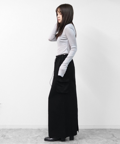 THE CELL.(ザセルドット)の「スウェットライク ロングカーゴスカート SWEAT-LIKE CARGO LONG SKIRT(スカート・レディース・ブラック/杢グレー・FREE)」の7枚目の写真