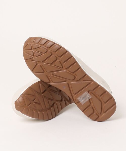 Round About(Bridget Birkin)(ラウンド アバウト)の「【Round About】<撥水加工>スリッポンスニーカー(465000)(スニーカー・レディース・ブラック系その他/グレイッシュベージュ/アイボリー・39/38/37/36/35)」の5枚目の写真