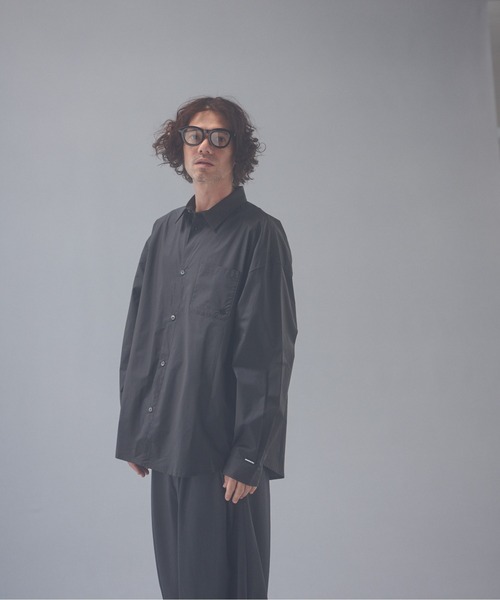 ADAM PATEK(アダムパテック)の「ADAMPATEK/soft calm papertouch broad shirt/ベーシックシャツ(シャツ/ブラウス・メンズ・チャコールグレー/ブラック/ホワイト・1/2)」の15枚目の写真