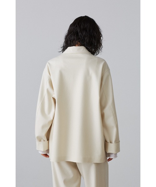 YLEVE(イレーヴ)の「BOURRIENNE × YLEVE / WOOL JERSEY CHINESE SH / TRANSPORTER(シャツ/ブラウス・レディース・ホワイト・1/2)」の4枚目の写真