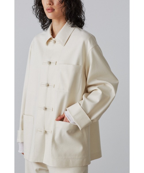 YLEVE(イレーヴ)の「BOURRIENNE × YLEVE / WOOL JERSEY CHINESE SH / TRANSPORTER(シャツ/ブラウス・レディース・ホワイト・1/2)」の5枚目の写真