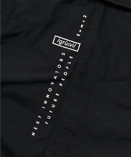 GROOVY COLORS（グルービーカラーズ）の「ブリザテックマウンテンコート（マウンテンパーカー・キッズ・ブラック/ベージュ・110/140/120/100/130）」の7枚目の写真