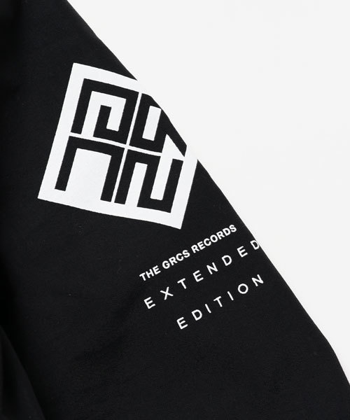 GROOVY COLORS（グルービーカラーズ）の「ブリザテックマウンテンコート（マウンテンパーカー・キッズ・ブラック/ベージュ・110/140/120/100/130）」の8枚目の写真