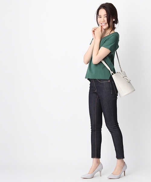 Andemiu（アンデミュウ）の「【XSからLLまでの5サイズ展開!】エナメルパンプス757894（パンプス・レディース・ブラック/グレー/ベージュ/ネイビー・LARGE/SMALL/X-SMALL/X-LARGE/MEDIUM）」の13枚目の写真