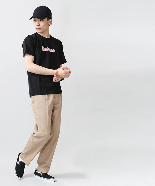 WEGO（ウィゴー）の「WEGO/チェッカーロゴTシャツ（Tシャツ/カットソー・メンズ・ホワイト/ブラック・MEDIUM/LARGE）」の5枚目の写真