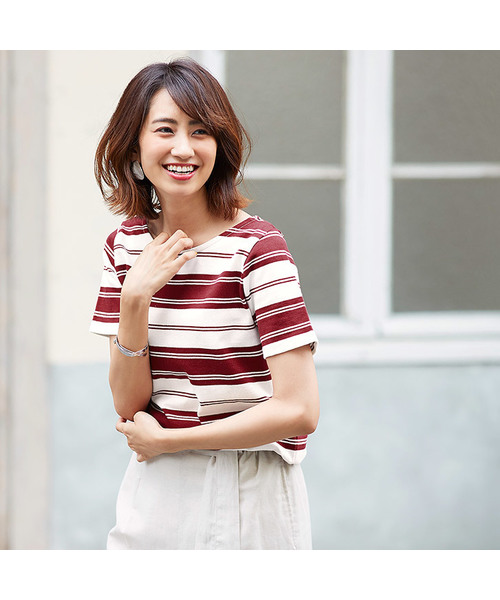 Pierrot（ピエロ）の「選べる地厚綿100％Tシャツ 3type（Tシャツ/カットソー・レディース・ホワイト系その他/ホワイト系その他5/ホワイト系その他6/ホワイト系その他3/ホワイト系その他4/ホワイト×グレー/ホワイト系その他2/ホワイト×ネイビー/ネイビー/ホワイト×レッド/ブルー系その他/カーキ/オフホワイト/ベージュ系その他/ベージュ系その他2・L/M/LL）」の11枚目の写真