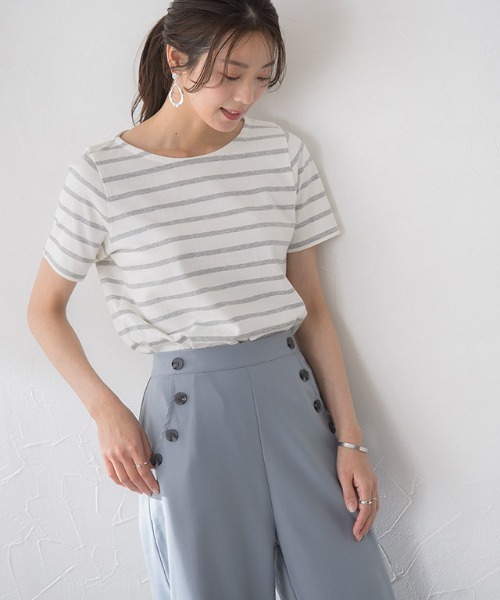 Pierrot（ピエロ）の「選べる地厚綿100％Tシャツ 3type（Tシャツ/カットソー・レディース・ホワイト系その他/ホワイト系その他5/ホワイト系その他6/ホワイト系その他3/ホワイト系その他4/ホワイト×グレー/ホワイト系その他2/ホワイト×ネイビー/ネイビー/ホワイト×レッド/ブルー系その他/カーキ/オフホワイト/ベージュ系その他/ベージュ系その他2・L/M/LL）」の16枚目の写真