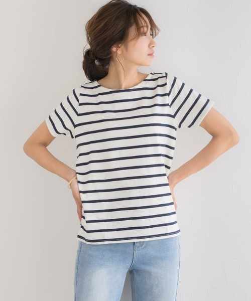 Pierrot（ピエロ）の「選べる地厚綿100％Tシャツ 3type（Tシャツ/カットソー・レディース・ホワイト系その他/ホワイト系その他5/ホワイト系その他6/ホワイト系その他3/ホワイト系その他4/ホワイト×グレー/ホワイト系その他2/ホワイト×ネイビー/ネイビー/ホワイト×レッド/ブルー系その他/カーキ/オフホワイト/ベージュ系その他/ベージュ系その他2・L/M/LL）」の19枚目の写真