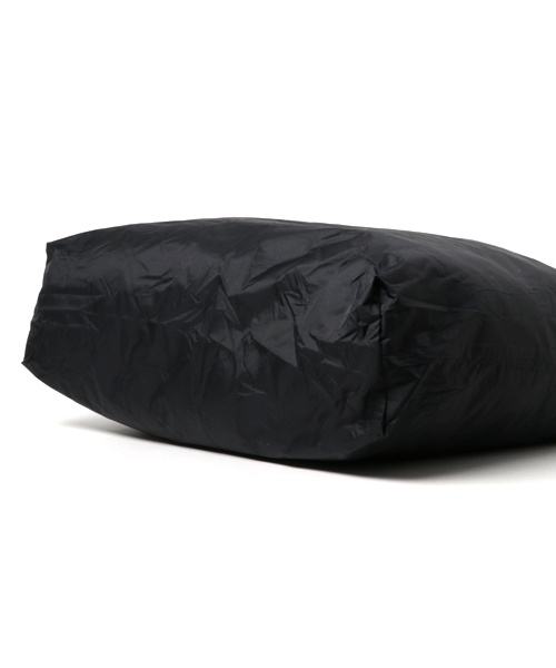 JULY NINE（ジュライナイン）の「JULY NINE:ナイロンビッグトートバッグ（トートバッグ・レディース・ホワイト/レッド/ブラック/オリーブ/イエロー・ONE SIZE）」の7枚目の写真