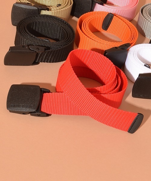 SHIPS JET BLUE（シップスジェットブルー）の「SHIPS JET BLUE: グログラン カラーロングベルト（ベルト・メンズ・ブラック/ベージュ/オレンジ/ホワイト/ライトグレー/ピンク/レッド・ONE SIZE）」の6枚目の写真