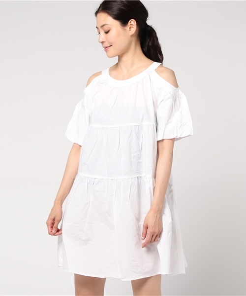 RODEO CROWNS WIDE BOWL（ロデオクラウンズワイドボウル）の「コットン ローン オフショルワンピース（ワンピース・レディース・レッド/オフホワイト/ブラック・FREE）」の7枚目の写真