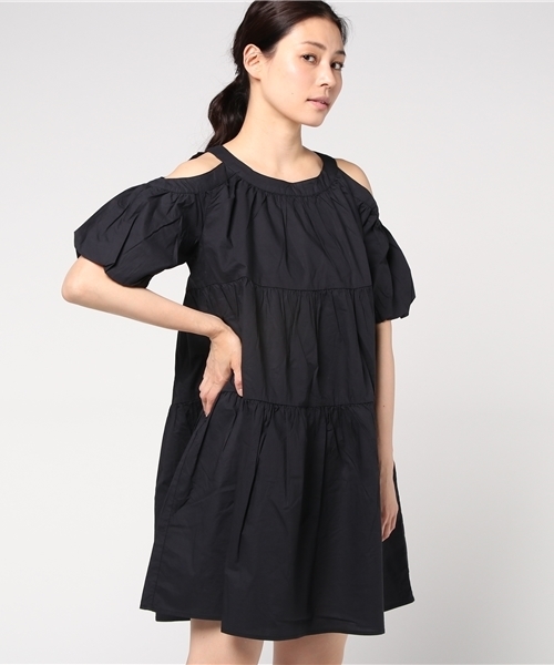 RODEO CROWNS WIDE BOWL（ロデオクラウンズワイドボウル）の「コットン ローン オフショルワンピース（ワンピース・レディース・レッド/オフホワイト/ブラック・FREE）」の8枚目の写真