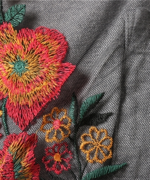 WEGO(ウィゴー)の「WEGO/シアー刺繍ロングワンピース(ワンピース・レディース・ブラック/ホワイト・FREE)」の9枚目の写真