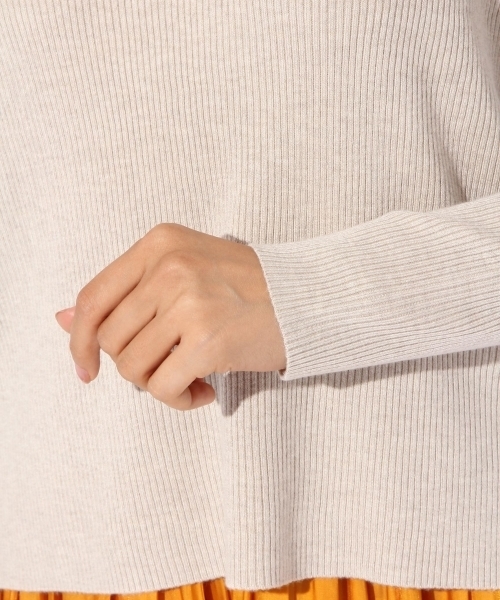 niko and...（ニコアンド）の「ビスナイロンVリブプルオーバー【niko and ...】（ニット/セーター・レディース・パープル/ベージュ/チャコール/ピンク・MEDIUM/LARGE）」の15枚目の写真