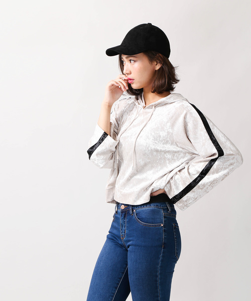 WEGO（ウィゴー）の「WEGO/クラッシュベロアラインパーカー（パーカー・レディース・アイボリー/ブラック・FREE）」の8枚目の写真