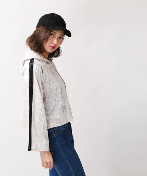 WEGO（ウィゴー）の「WEGO/クラッシュベロアラインパーカー（パーカー・レディース・アイボリー/ブラック・FREE）」の5枚目の写真