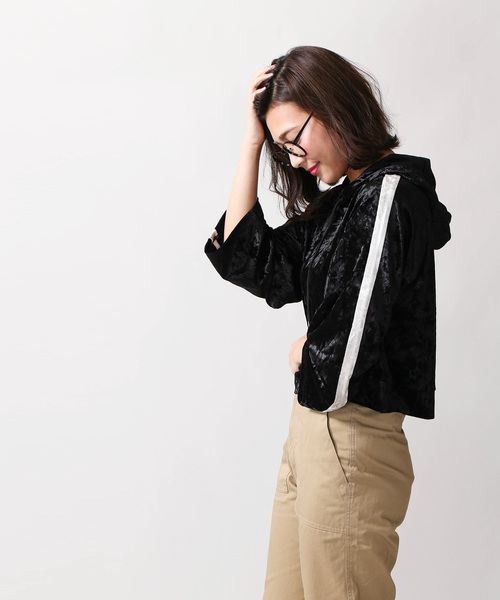 WEGO（ウィゴー）の「WEGO/クラッシュベロアラインパーカー（パーカー・レディース・アイボリー/ブラック・FREE）」の12枚目の写真