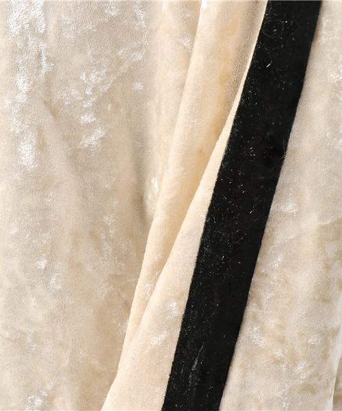 WEGO（ウィゴー）の「WEGO/クラッシュベロアラインパーカー（パーカー・レディース・アイボリー/ブラック・FREE）」の10枚目の写真