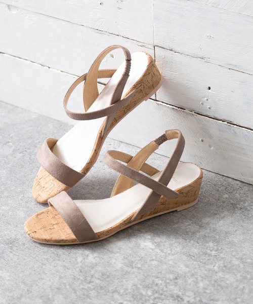 menue（メヌエ）の「3.5cmヒール ゴムストラップ 巻きヒールサンダル（サンダル・レディース・ネイビー/ブラック/スモークピンク/ブラウン系その他/その他/パイソン/ライトグレー/ガンメタ/ラベンダー/ブラック系その他/アッシュグレー/レオパード/その他1/ブラック系その他2/テラコッタ・3L/L/SS/S/LL/M）」の5枚目の写真