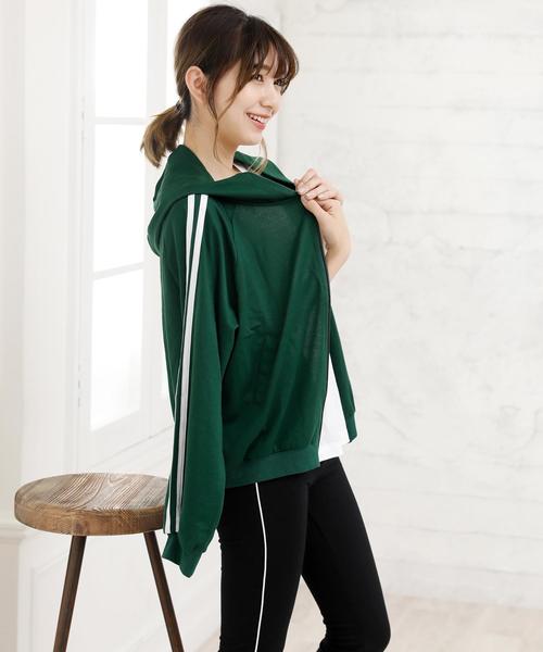 Girly Doll(ガーリードール)の「ラインパーカ(パーカー・レディース・ベージュ/ブラック/グレー/ネイビー/ダークグレー/グリーン/イエロー/グレー系その他/ベージュ系その他/ブラック系その他・1/2)」の8枚目の写真