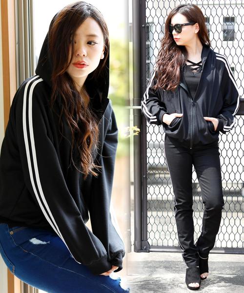 Girly Doll(ガーリードール)の「ラインパーカ(パーカー・レディース・ベージュ/ブラック/グレー/ネイビー/ダークグレー/グリーン/イエロー/グレー系その他/ベージュ系その他/ブラック系その他・1/2)」の2枚目の写真