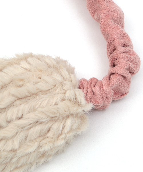 チチカカ（チチカカ）の「ファーねじれヘアバンド（ヘアバンド・レディース・ブラウン/グレー/アイボリー・FREE）」の6枚目の写真