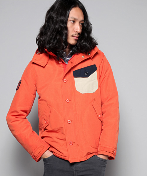 HYSTERIC GLAMOUR(ヒステリックグラマー)の「フーデッドJK(ダウンジャケット/コート・メンズ・ベージュ/オレンジ/ネイビー/ブラック・MEDIUM/SMALL/LARGE)」の4枚目の写真