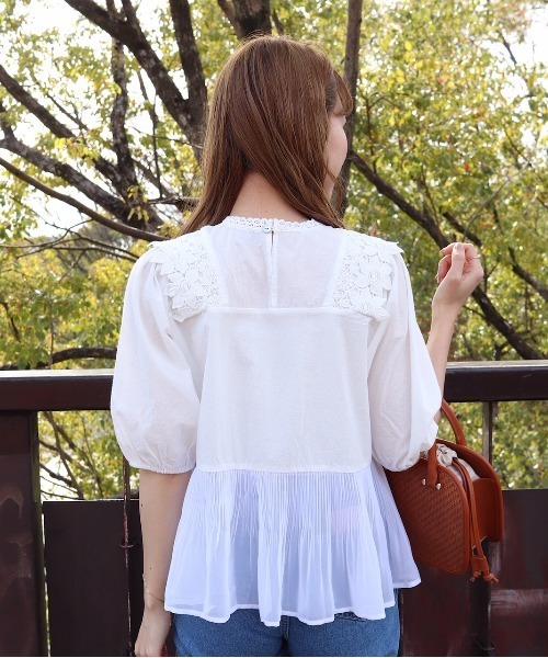 flower（フラワー）の「リトルガーデンブラウス（シャツ/ブラウス・レディース・ホワイト/ピンク/ブルー・FREE）」の4枚目の写真