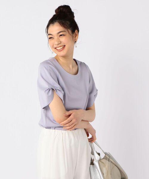 NOLLEY’S（ノーリーズ）の「[新色追加]ポンチ袖タックカットブラウス（シャツ/ブラウス・レディース・オフホワイト/オレンジ/ラベンダー/ネイビー/ミント/ブラック・36/38）」の6枚目の写真