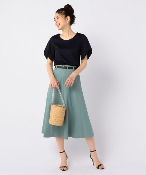NOLLEY’S（ノーリーズ）の「[新色追加]ポンチ袖タックカットブラウス（シャツ/ブラウス・レディース・オフホワイト/オレンジ/ラベンダー/ネイビー/ミント/ブラック・36/38）」の17枚目の写真