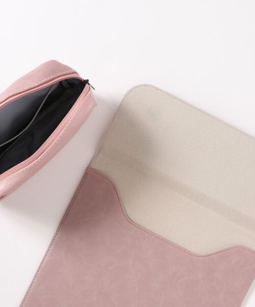 Fun & Daily(ファンアンドデイリー)の「F&D : 13インチ PU Leather PC Case(PC・タブレットケース・メンズ・ブラック/グレー/ブラウン/ピンク・FREE)」の12枚目の写真